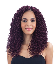 Load image into Gallery viewer, Freetress Beach Curl 12” Crochet Hair